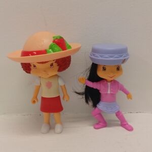 McDonald’s Happy Meal Toys Strawberry Shortcake / 2007 Ginger Snap Figure Bundle